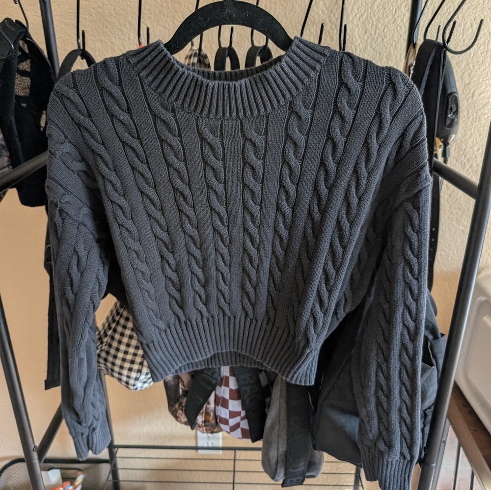 GAP Teen Charcoal Knit Sweater